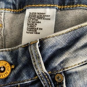 H&M super skinny super low waist jeans